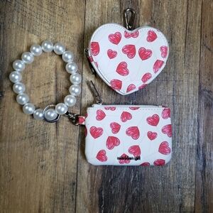 Madden Girl Heart Print Coin Purses and Keychain Set with Pearl Wrist Bracelet